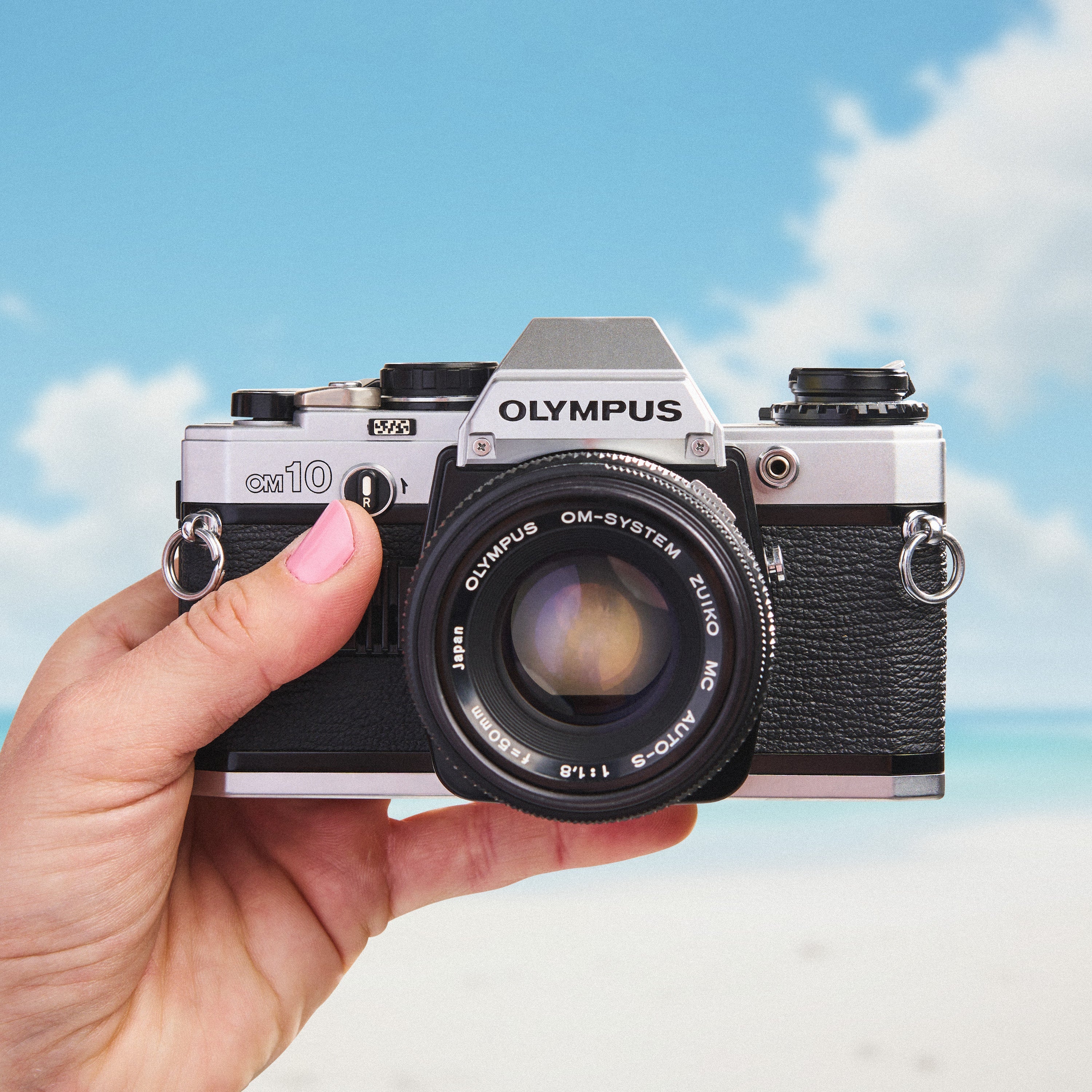 Olympus OM-10 | 35mm Film Camera